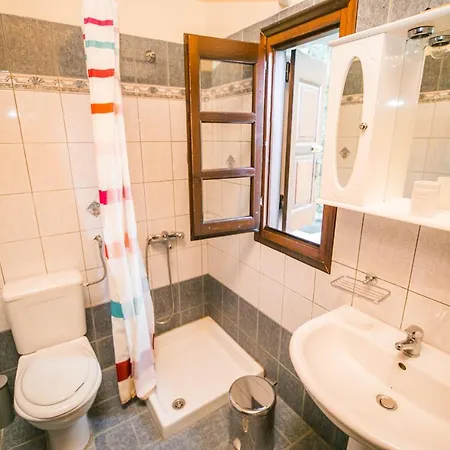 Niriides * Agios Ioannis (Thessaly)