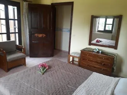 Apartament Niriides